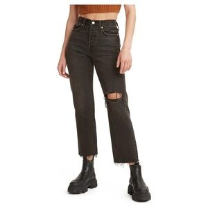 Levi’s | Grey Wedgie Straight Distressed Jeans